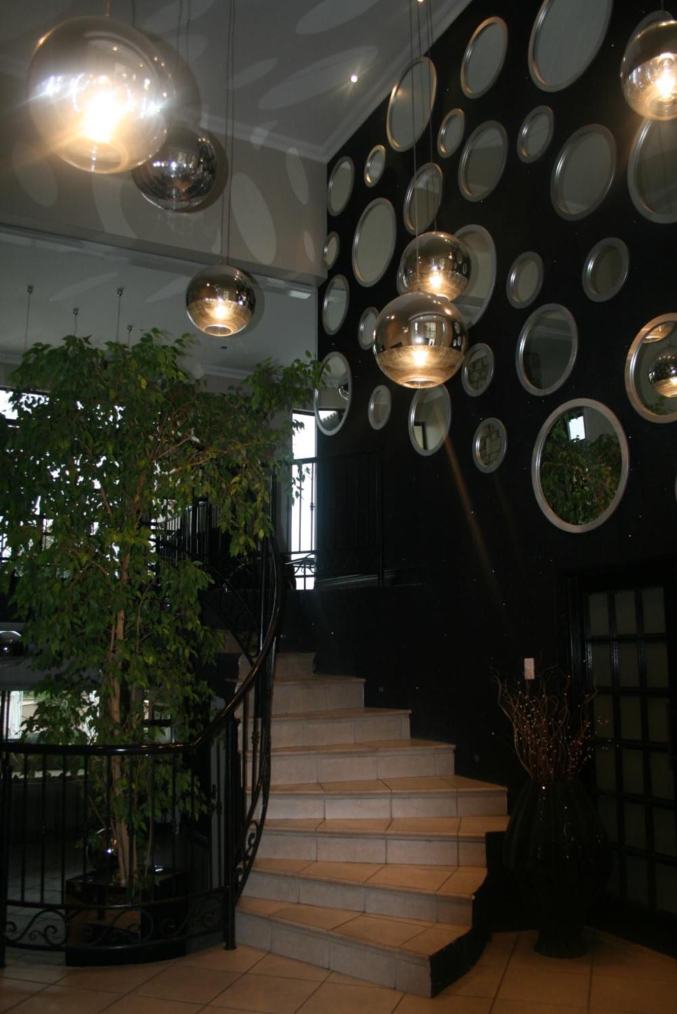 Africa Paradise - Or Tambo Airport Boutique Hotel Benoni Luaran gambar