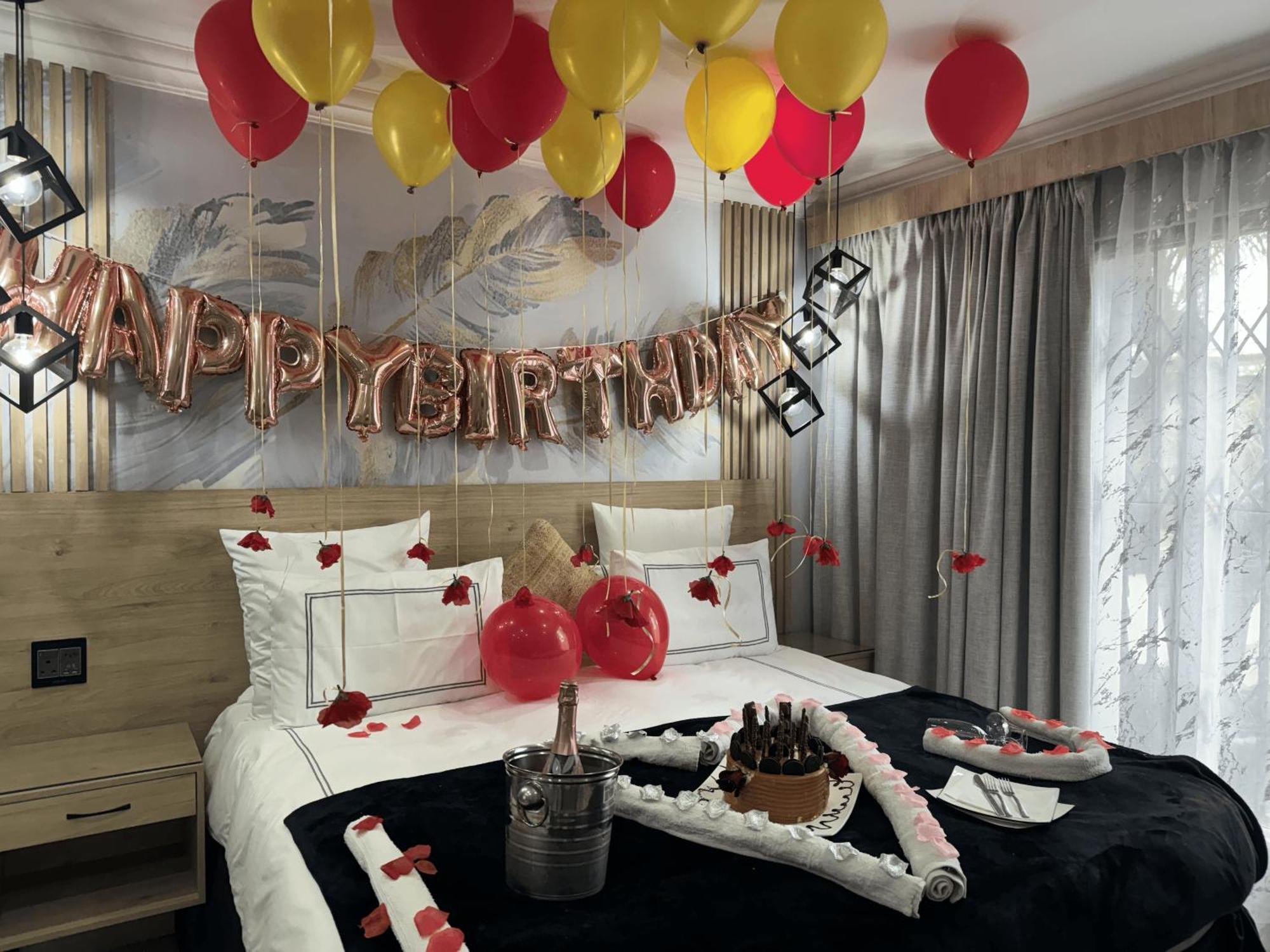Africa Paradise - Or Tambo Airport Boutique Hotel Benoni Luaran gambar